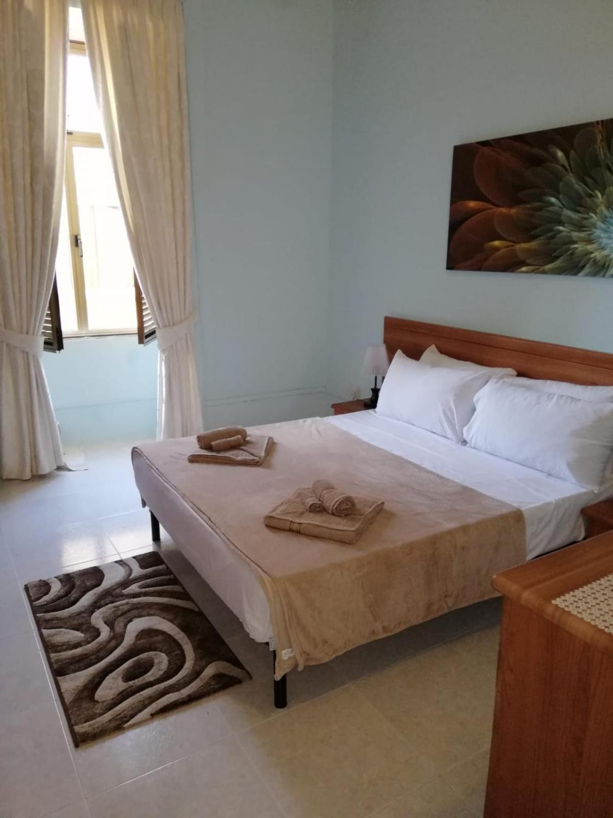 Vallettastay Standard Apartments in La Valletta Esterno foto